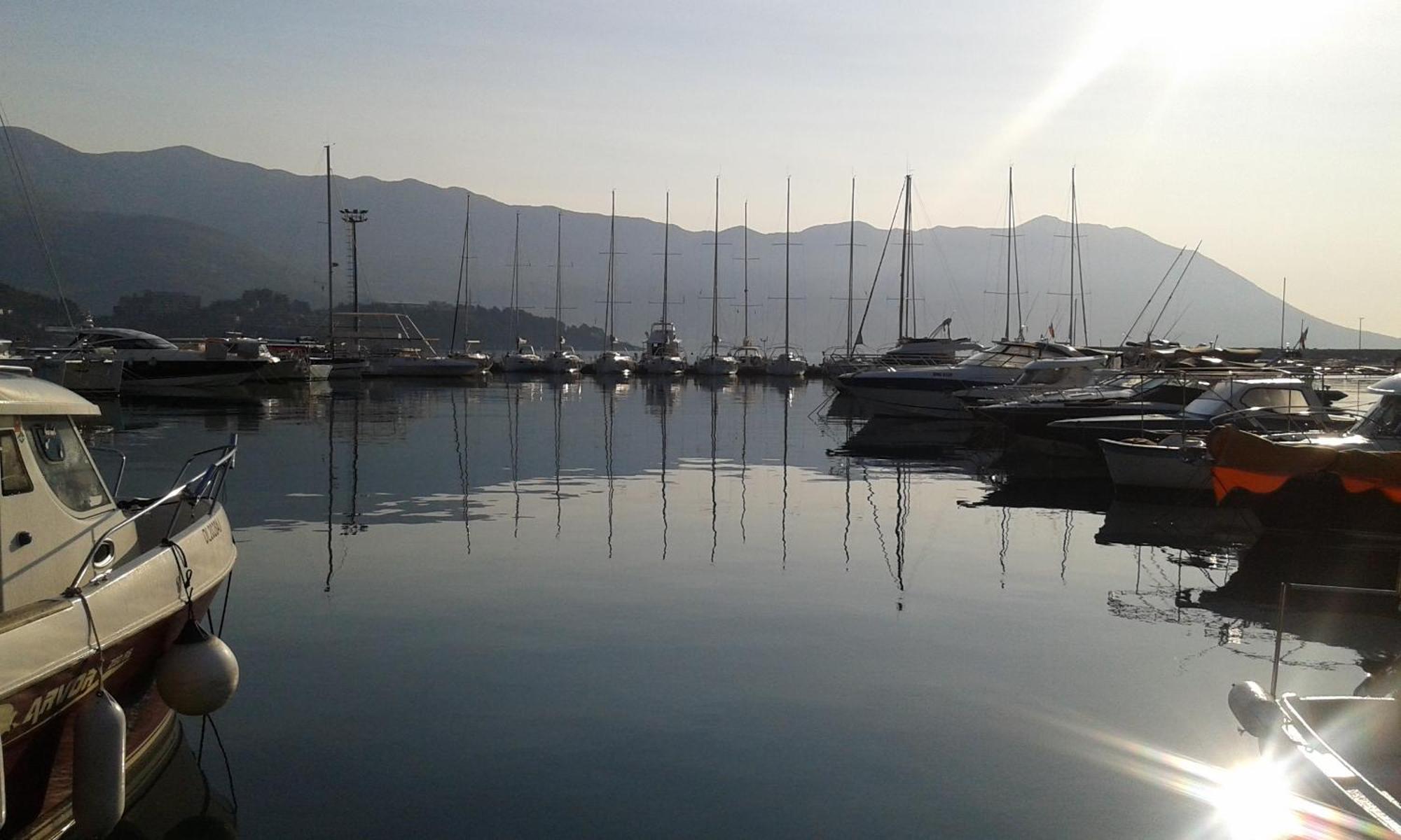 Apartmani Vila Marija Budva Exteriör bild