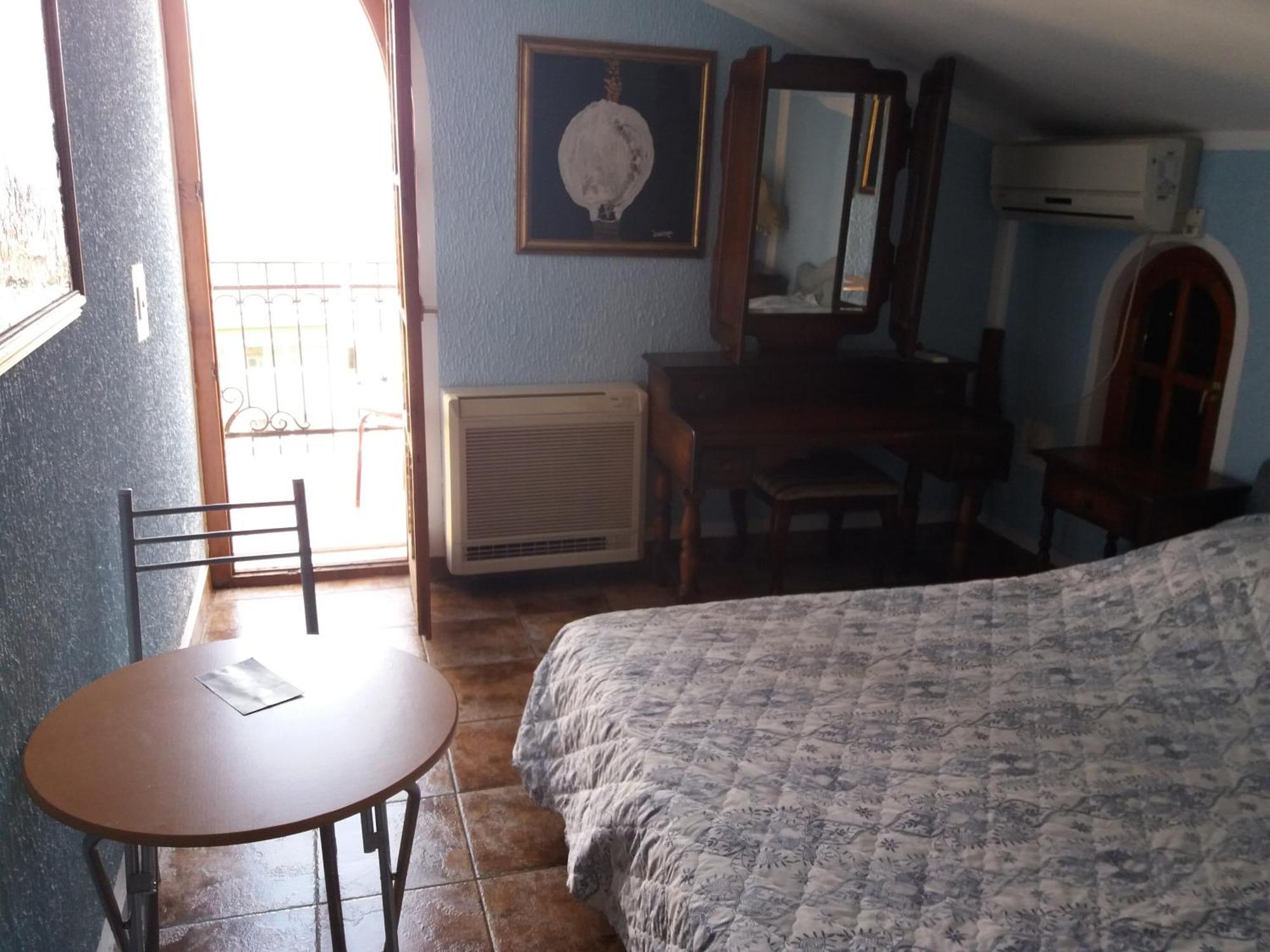 Apartmani Vila Marija Budva Exteriör bild