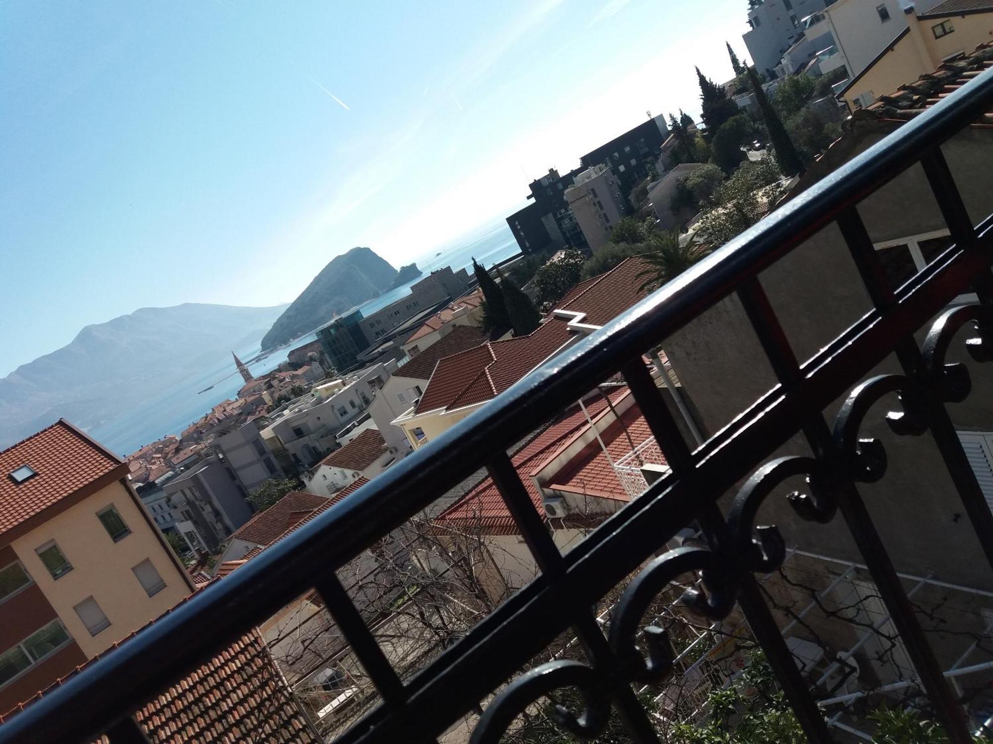 Apartmani Vila Marija Budva Exteriör bild